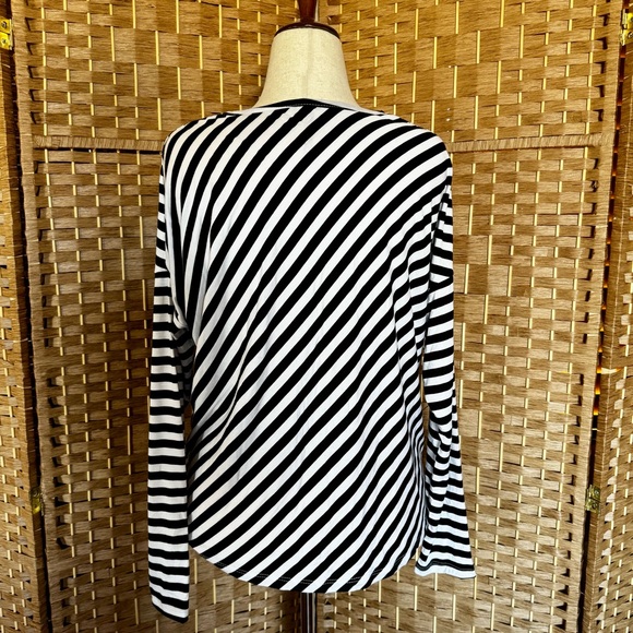 1 set of 2 long sleeve tee shirts, Cathy & Tahari XL - Picture 3 of 9